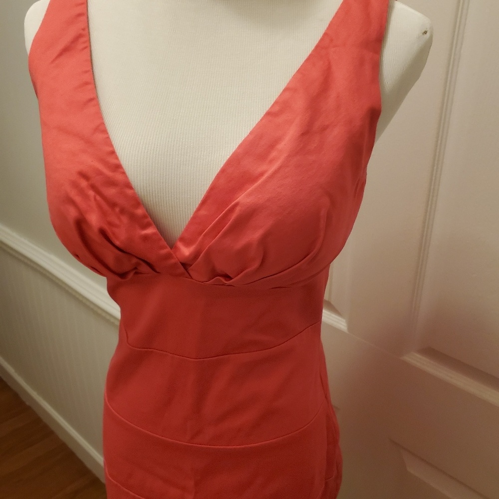 Sleeveless coral Dress